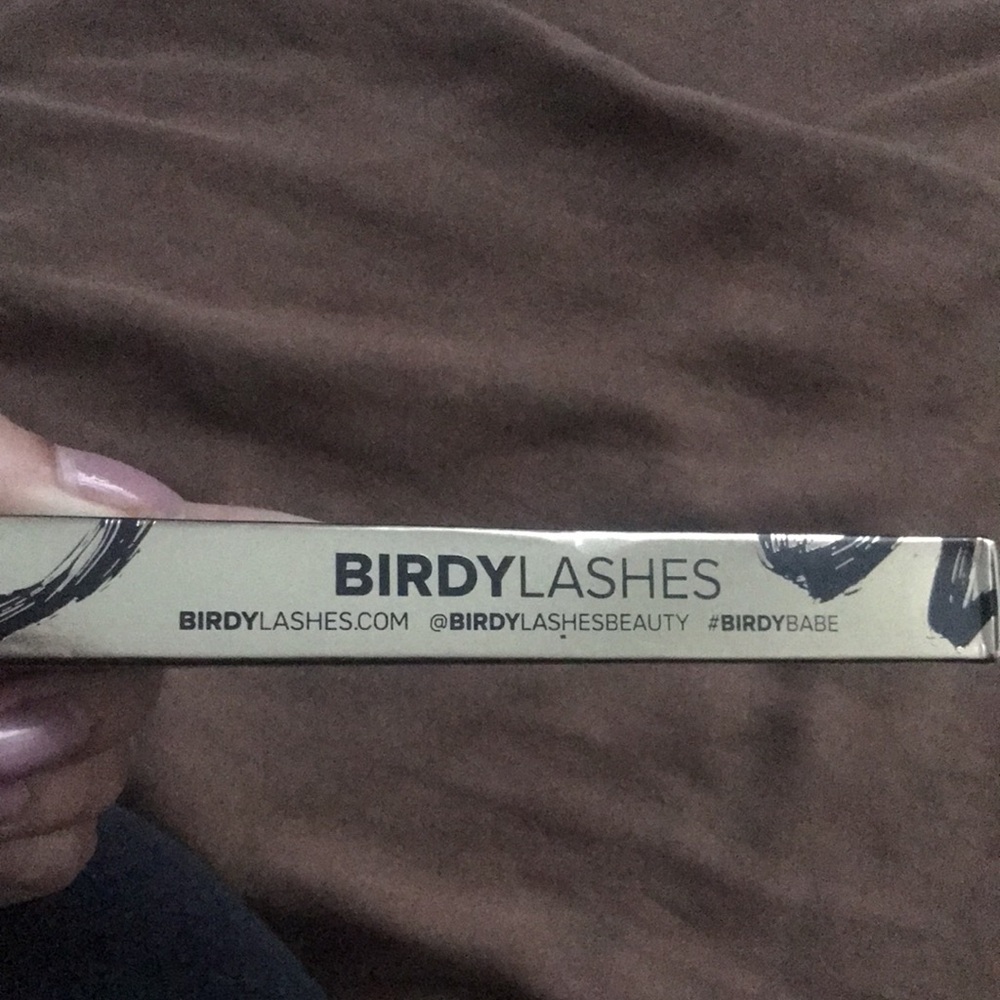 Birdy lashes wing it mascara